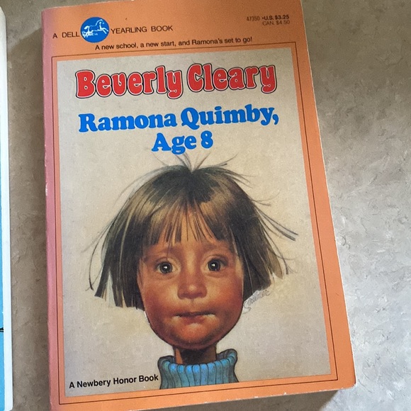 Beverly Cleary vintage classic paperbacks - Picture 2 of 7